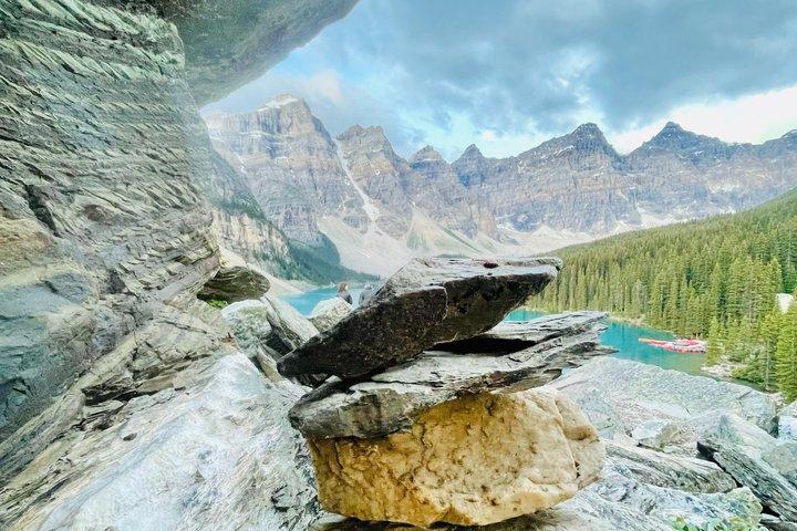 Moraine Lake Sunrise Shuttle Early Access Experience