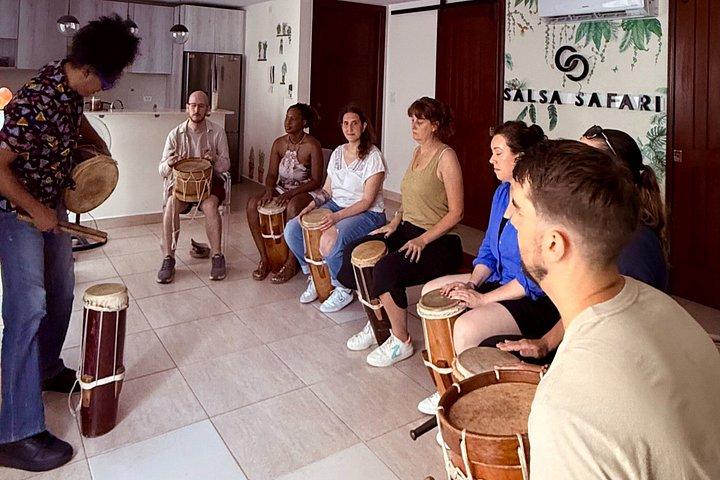 Play Panamanian Drums : Afro-Caribbean Rhythms