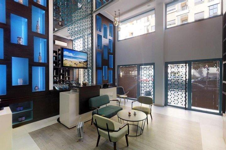Luxury Royal Hammam with 1—Hour Massage Experience in Marrakech