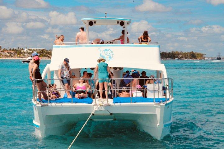 Private Punta Cana Catamaran DJ Open Bar Snorkeling & Pickup