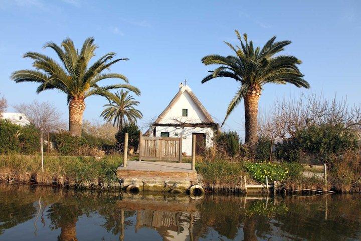 Valencia: Albufera Tour with Boat Trip and Montanejos