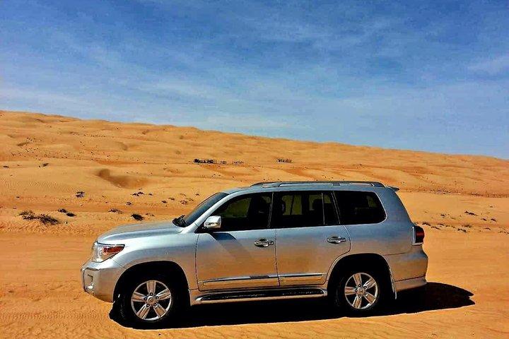 Privater Transfer von Maskat Stadt oder Flughafen zum Desert Nights Resort
