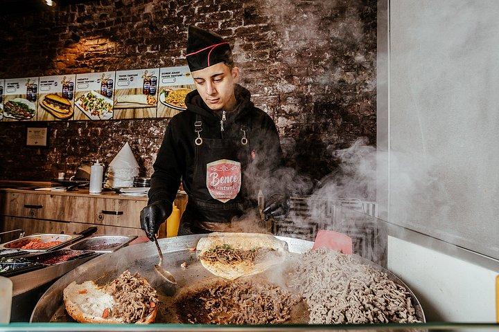 Baklava Backstreets Istanbul Food Tour with 12+ Tastings