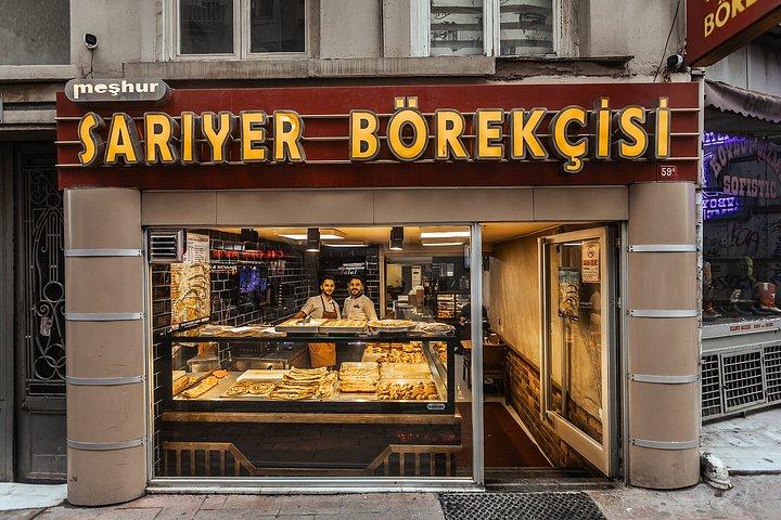 Baklava Backstreets Istanbul Food Tour with 12+ Tastings