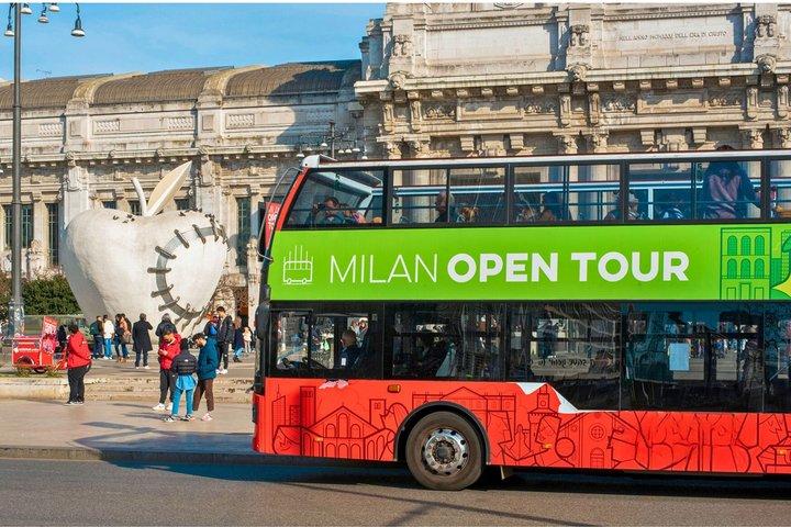 Milaan Open Bus Sightseeing Tour met Audio Gids
