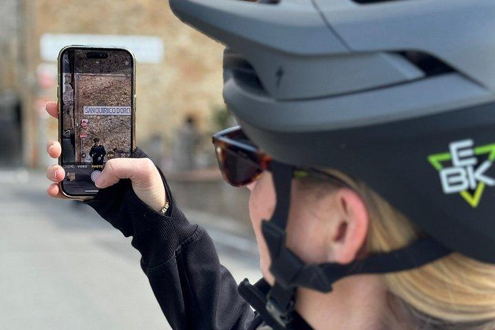 MONTALCINO Private E-Bike & Brunello Winery Experience