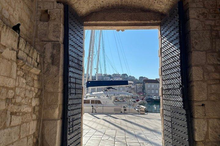 Tour privato specializzato per gli ospiti delle navi da crociera: Trogir & Split