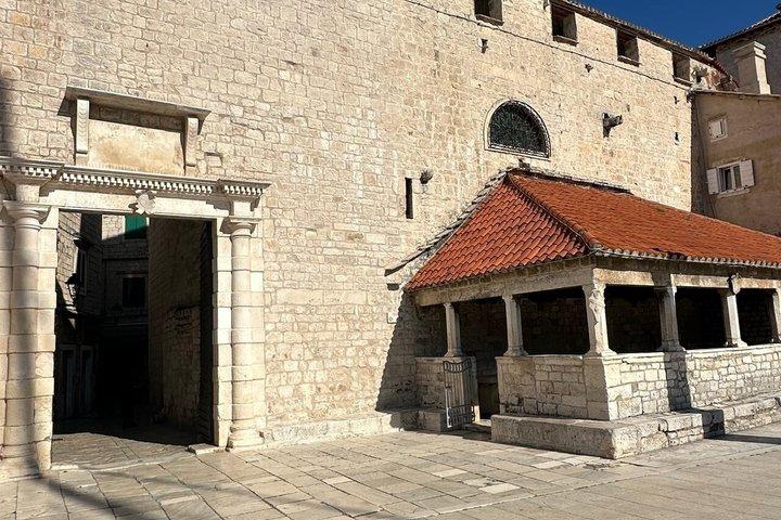 Tour privato specializzato per gli ospiti delle navi da crociera: Trogir & Split
