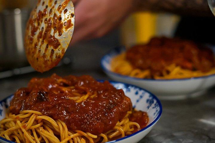 パレルモ：現地シェフとの料理体験（最低2名）