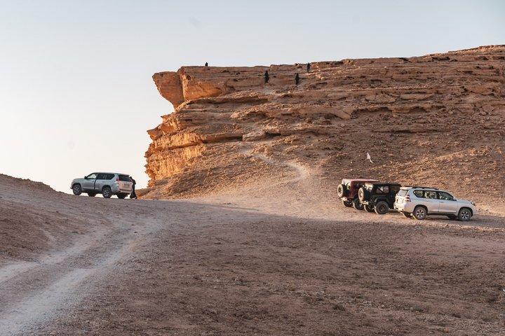 Edge of the World e Bat Cave Adventure com lanches