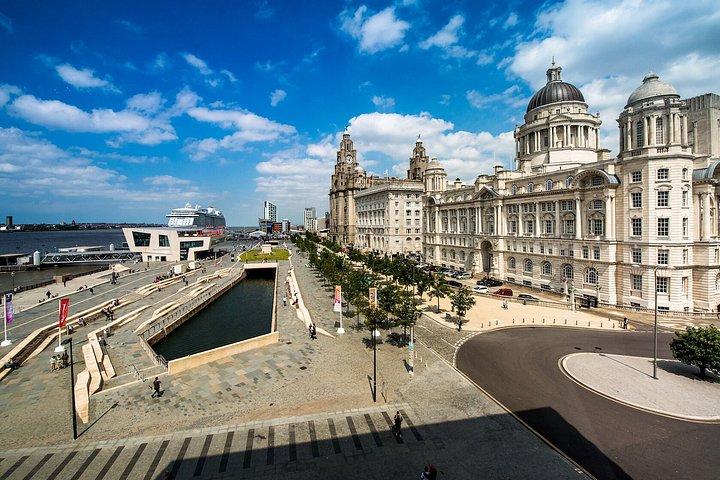 Waterfront & Maritime History Walk with Cream Tea-Shore Excursion