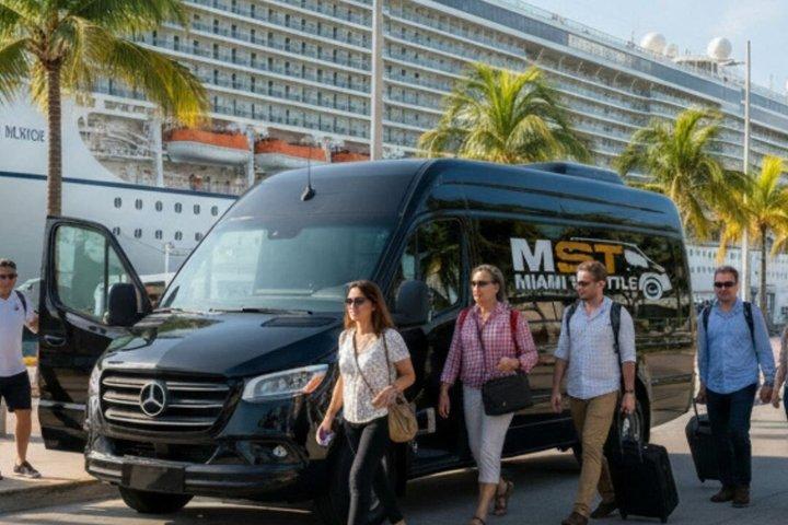 Traslado compartido del Aeropuerto de Miami al Puerto de Miami