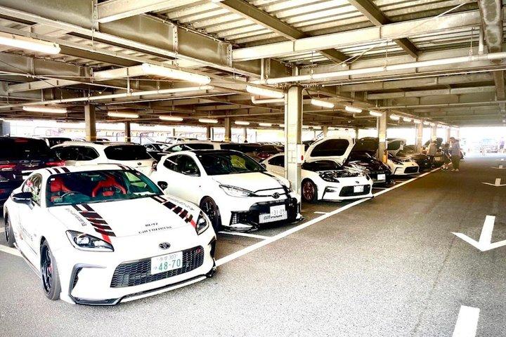 JDMの往年の名車（GTRほか）をフィーチャーしたダイコクカーミート