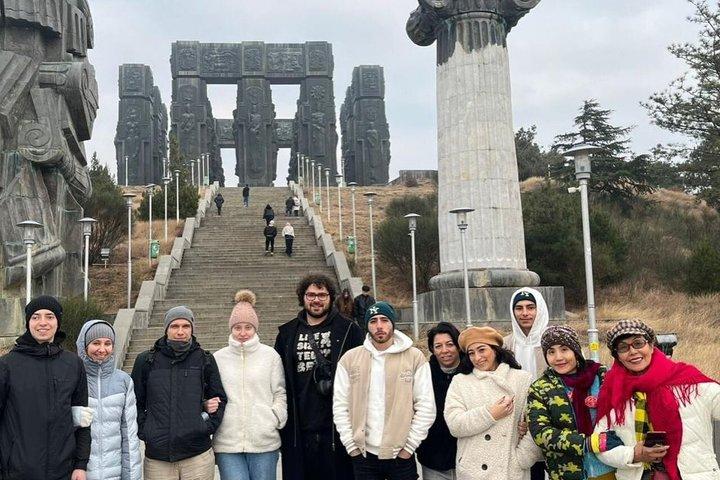 トビリシ：2 - 日帰りレトロカーシティツアー＆カヘティワイン旅行