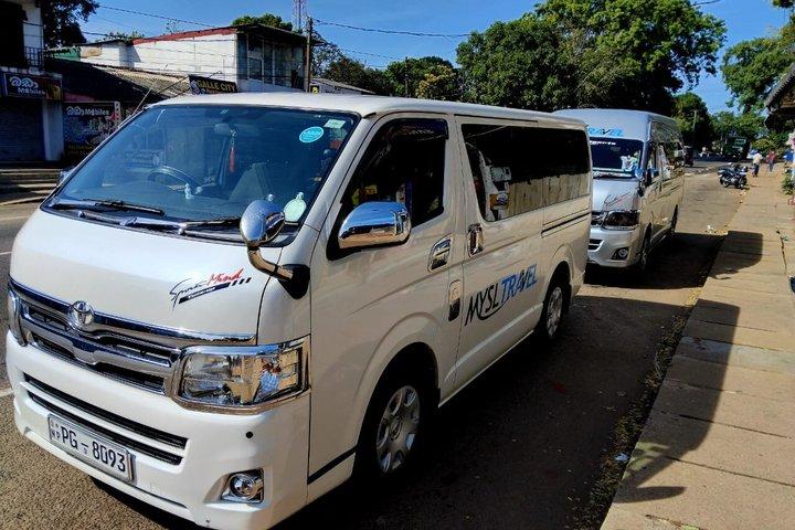 Trasferimento privato di sola andata dall'aeroporto di Colombo a Bentota