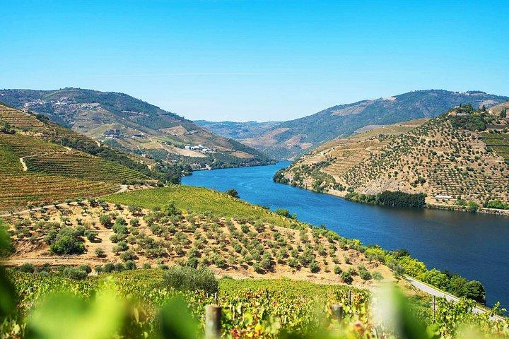 Northern Spain (Shell Bay & Art Landmarks) 4-Day Private Tour