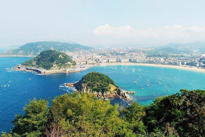 Northern Spain (Shell Bay & Art Landmarks) 4-Day Private Tour