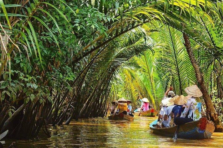 Da Ho Chi Minh City : Cu Chi Tunnels & Mekong Delta Day Tour