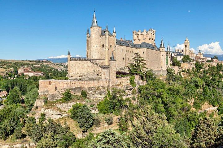 Northern Spain (Shell Bay & Art Landmarks) 4-Day Private Tour