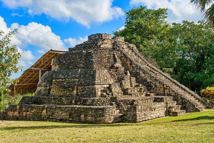 Tulum Private Day Trip with Car and Walk
