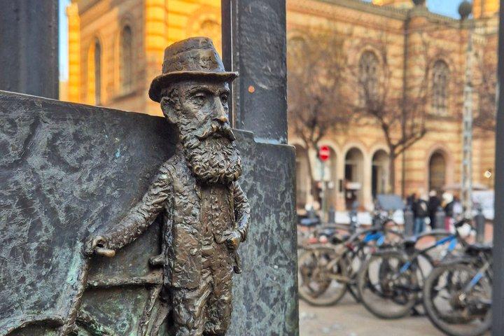 Passado e presente da excursão ao distrito judeu de Budapeste