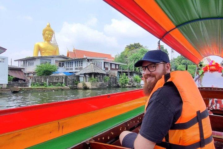 Tour privado de medio día en barco tradicional por Bangkok