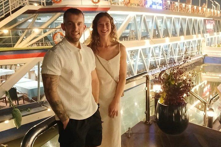 Middagskryssning i Kairo i Nilen med magdansösshow