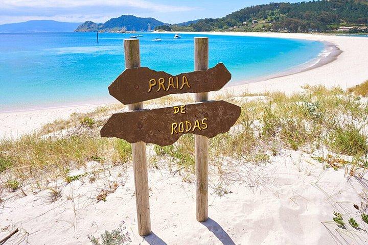 サンティアゴからフェリーと交通機関で行くシエス諸島日帰り旅行