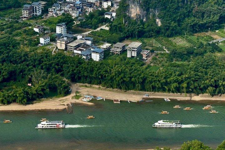 Longji Rice Terraces and Li River Cruise Guilin 2-3Day Group Tour