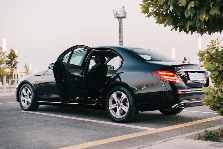 Salida en Sedan Privado desde Madrid Ciudad al Aeropuerto de Madrid MAD