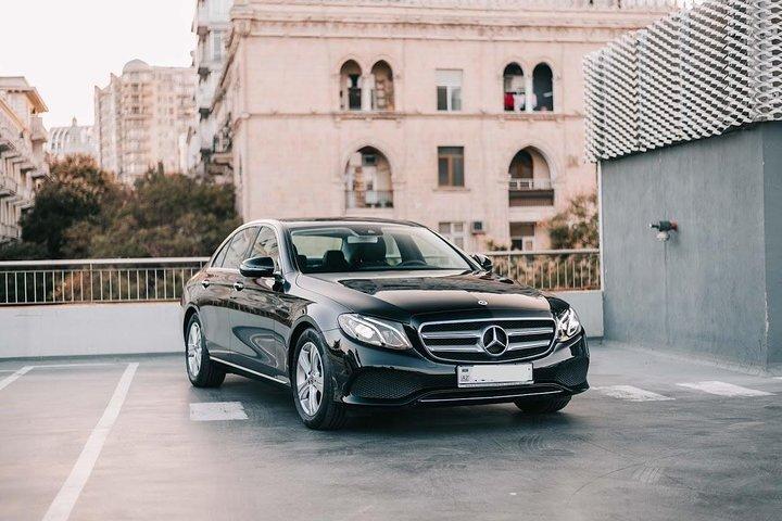 Salida en Sedan Privado desde Madrid Ciudad al Aeropuerto de Madrid MAD