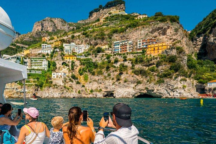 From Amalfi: Coast & Furore Fjord Boat Tour with Swim Break
