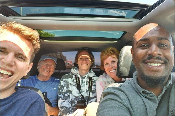 Private Half-Day Trip From Amsterdam to The Tulip Fields in Keukenhof