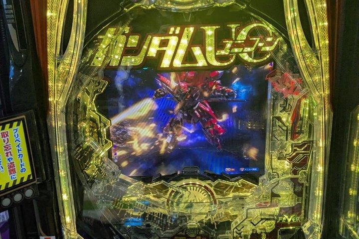 パチンコゲーム体験付き東京新宿ナイトツアー