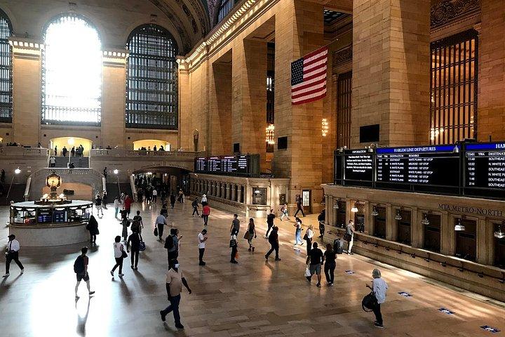 バワリー・ボーイズ・グランドセントラル歴史ツアー：NYCランドマークの秘密