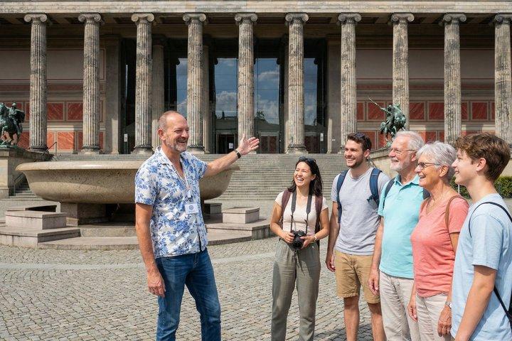 Museumsinsel, Bode Museum, Pergamon Panorama och Neues Museum