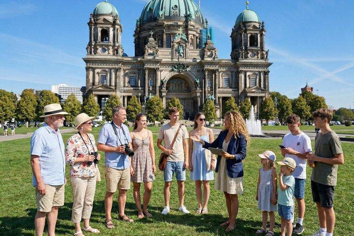 Museumsinsel, Bode Museum, Pergamon Panorama och Neues Museum