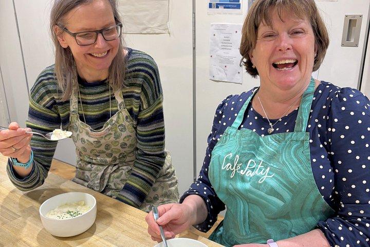 Traditional Scottish Cooking Class in Edinburgh