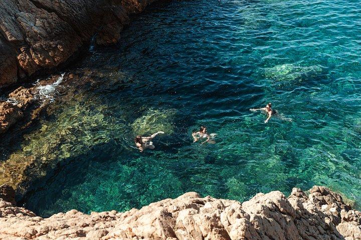 Friuli Islands Sightseeing Tour with Swimming