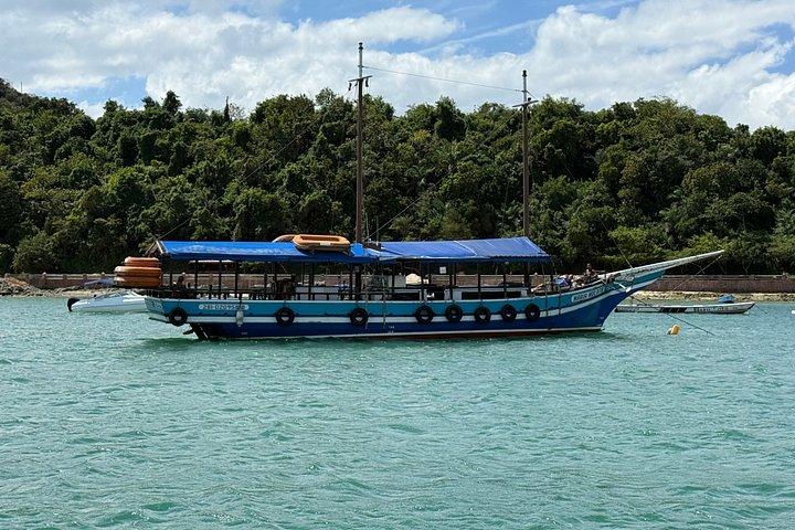 イタパリカ＆イリャ・ドス・フラーデス熱帯諸島1日ボート旅行