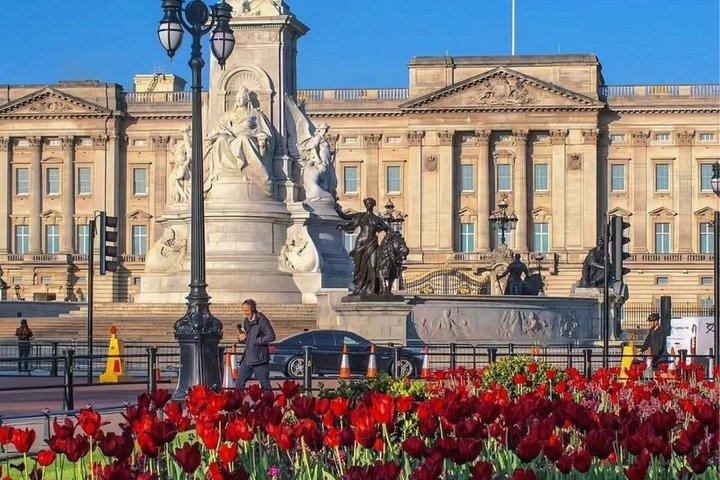 London Highlights Evening Walking Tour