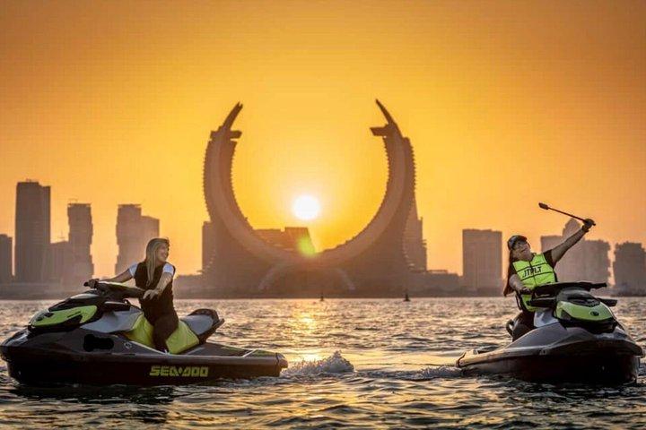 Doha: Guided Jet Ski Tour på katara Beach med naturskønne udsigter