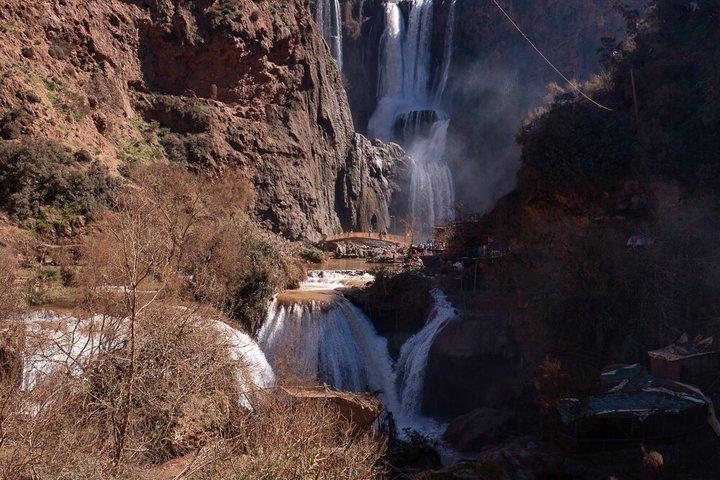 Private Ouzoud Waterfalls Excursão de um dia de Marrakech por 4x4