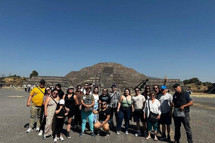 Balloon Flight over the Teotihuacan Pyramids
