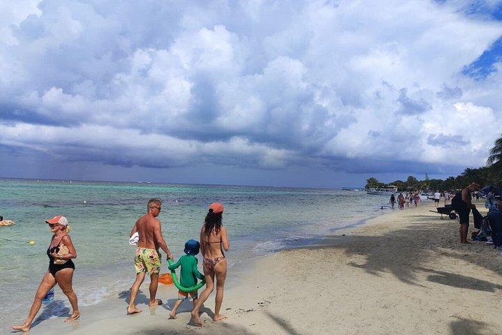 Roatan Airport Private Shuttle – Island Transfers