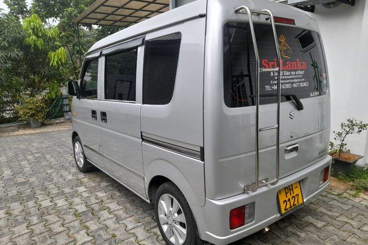 Privétransfer van Kandy naar Colombo Airport