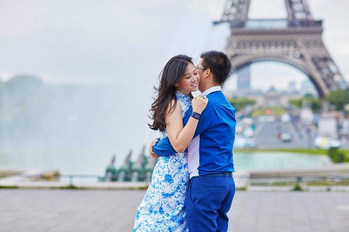 Paris: Fotoshooting mit dem Eiffelturm