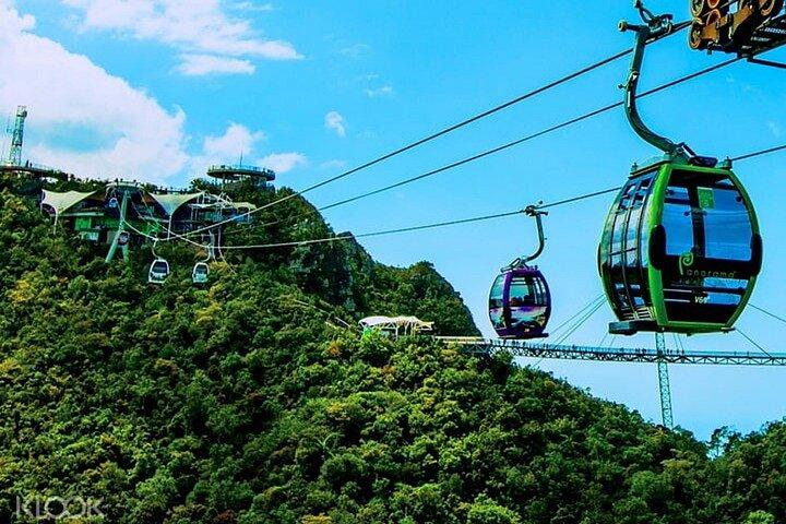 Langkawi Sky Cab and Sky Bridge Oriental Village Private Tour
