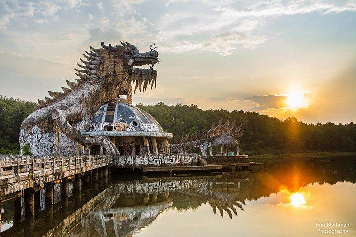 英語ドライバー&カスタム旅程付きフエシティツアー