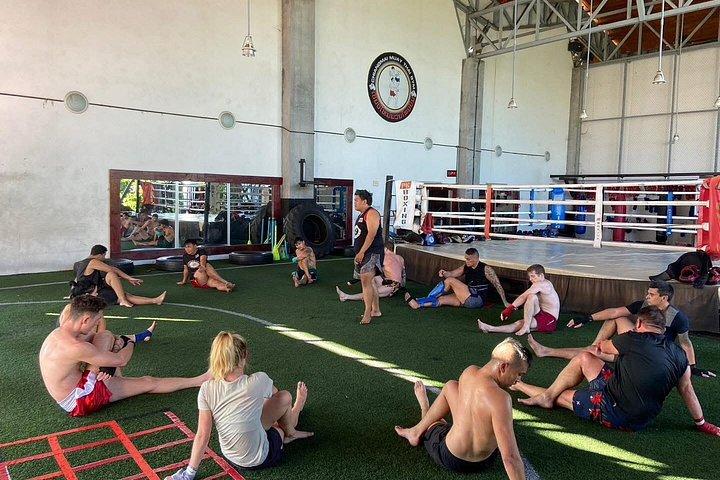 Muay Thai Beginner Class in Chiang Mai with Expert
